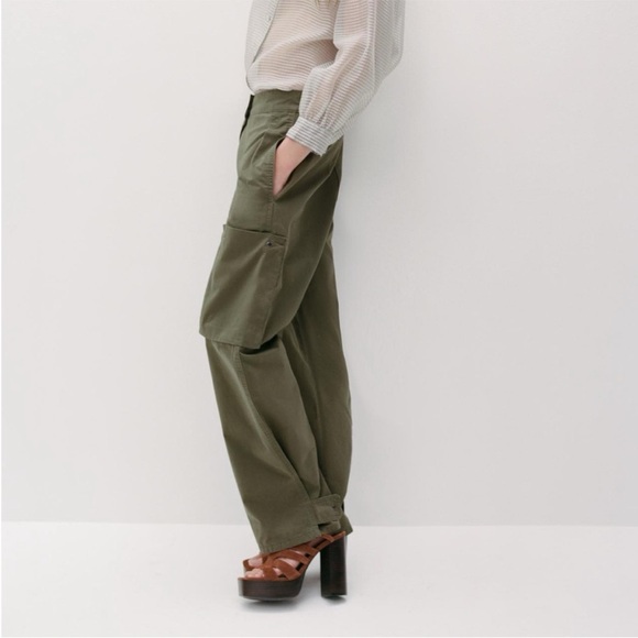 Zara Pants - Zara‎ Olive Green Pleated Cargo High Rise Chino Trouser Size 2
